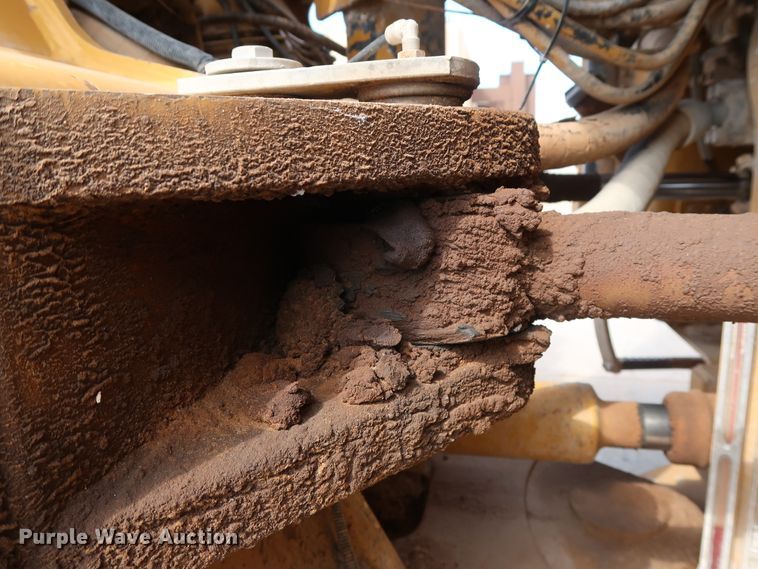 image for item DG7017 1996 Caterpillar 980G wheel loader