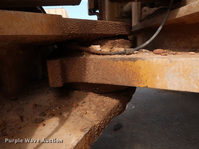 image for item DG7017 1996 Caterpillar 980G wheel loader