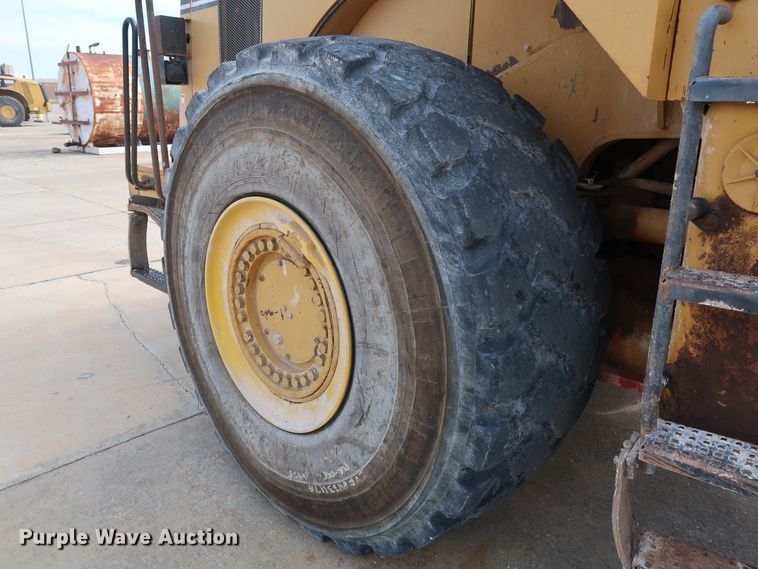 image for item DG7017 1996 Caterpillar 980G wheel loader