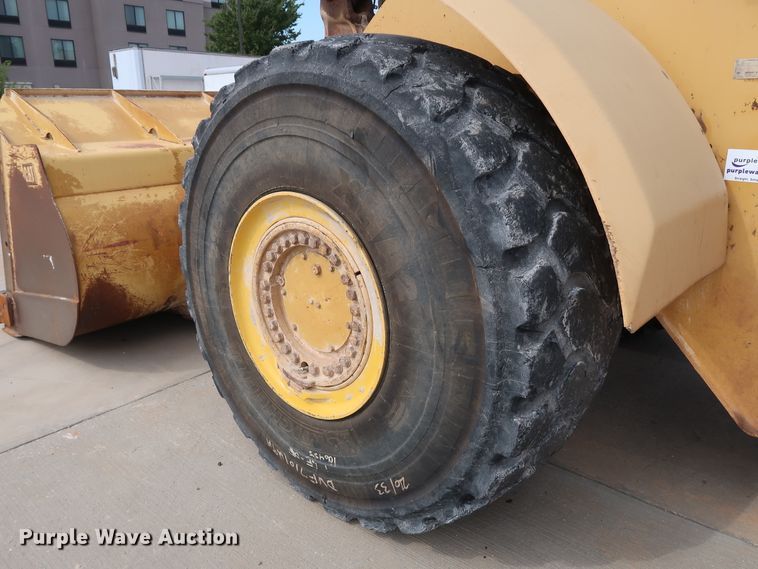 image for item DG7017 1996 Caterpillar 980G wheel loader