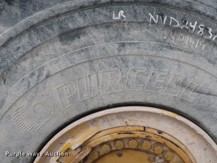 image for item DG7017 1996 Caterpillar 980G wheel loader