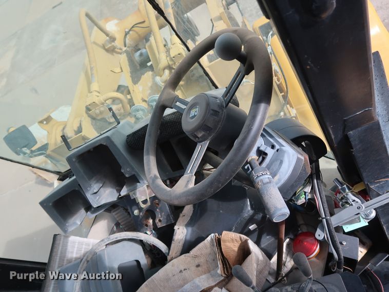 image for item DG7020 1998 Caterpillar 950G wheel loader