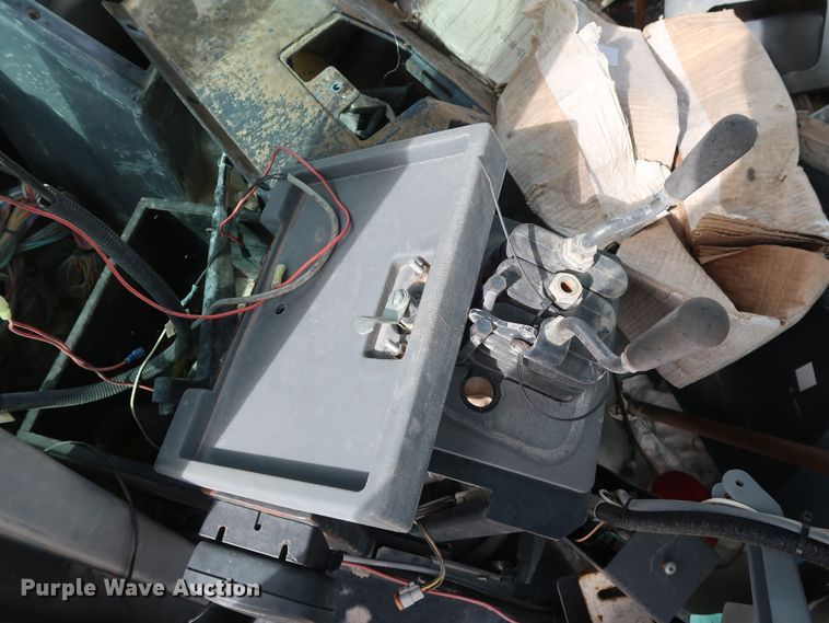 image for item DG7020 1998 Caterpillar 950G wheel loader