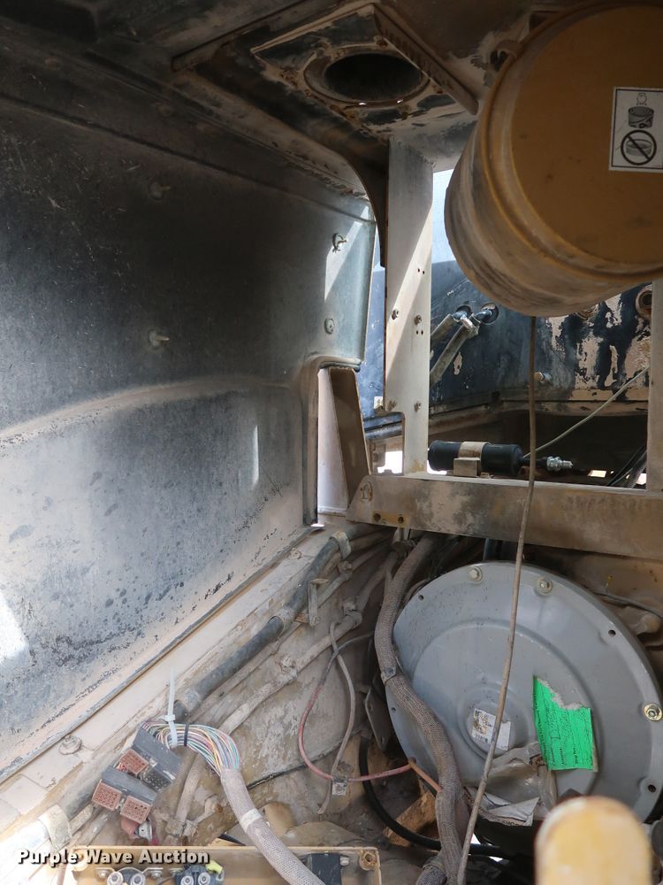 image for item DG7020 1998 Caterpillar 950G wheel loader