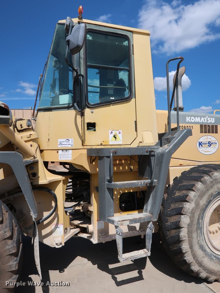 image for item DG7021 2001 Komatsu WA320-3MC wheel loader