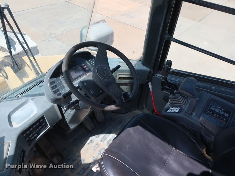 image for item DG7021 2001 Komatsu WA320-3MC wheel loader