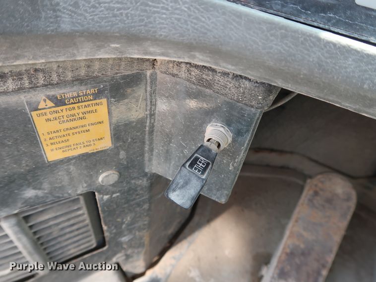 image for item DG7021 2001 Komatsu WA320-3MC wheel loader