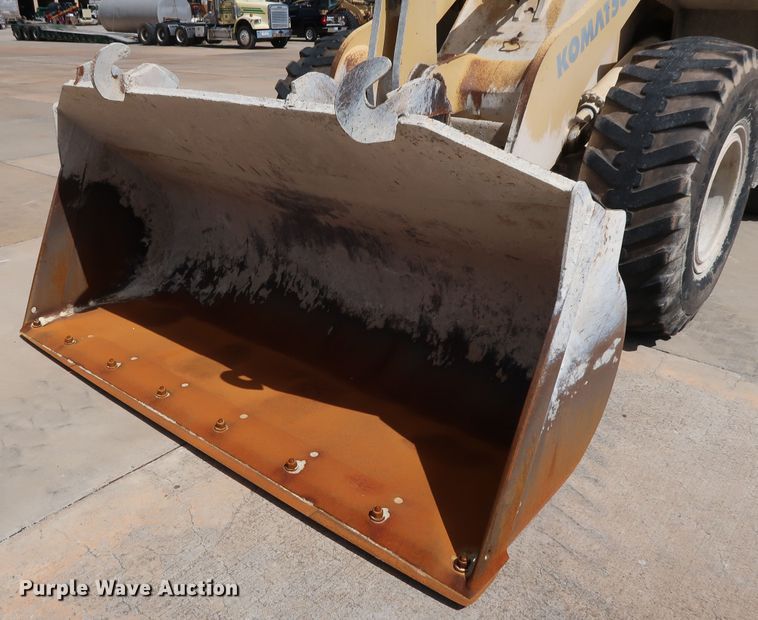 image for item DG7021 2001 Komatsu WA320-3MC wheel loader