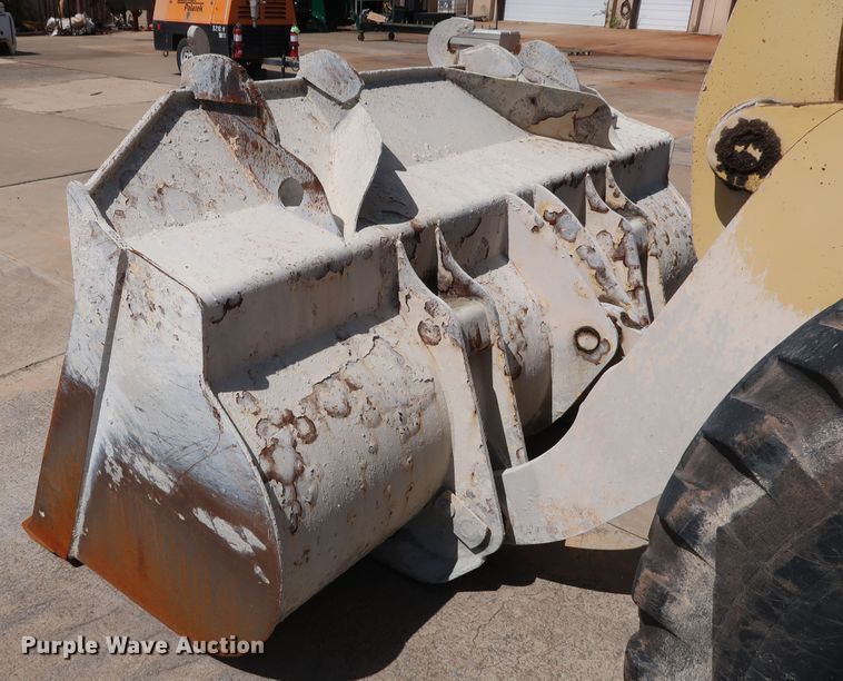 image for item DG7021 2001 Komatsu WA320-3MC wheel loader