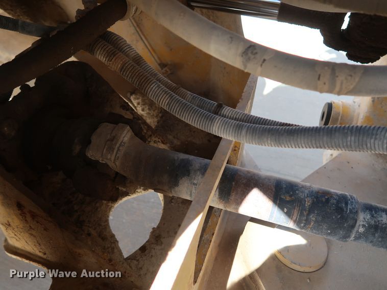 image for item DG7021 2001 Komatsu WA320-3MC wheel loader