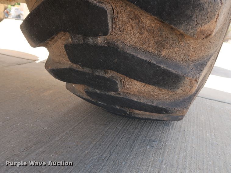 image for item DG7021 2001 Komatsu WA320-3MC wheel loader