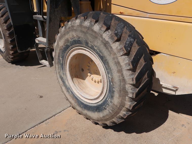 image for item DG7021 2001 Komatsu WA320-3MC wheel loader