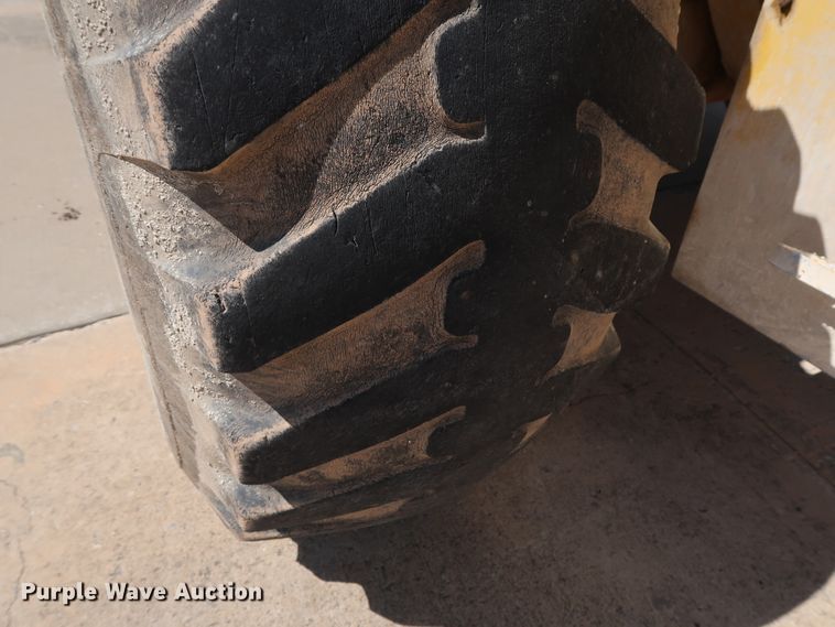 image for item DG7021 2001 Komatsu WA320-3MC wheel loader