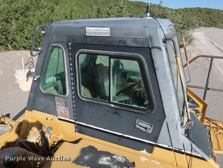 image for item DG7026 1999 Caterpillar 775D haul truck
