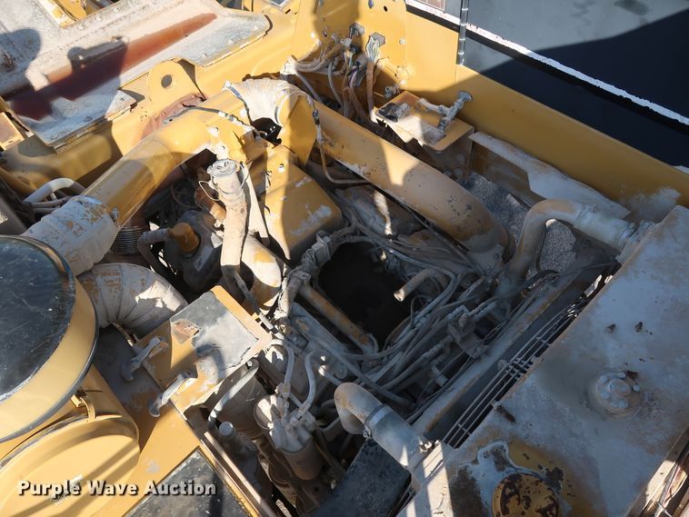 image for item DG7026 1999 Caterpillar 775D haul truck