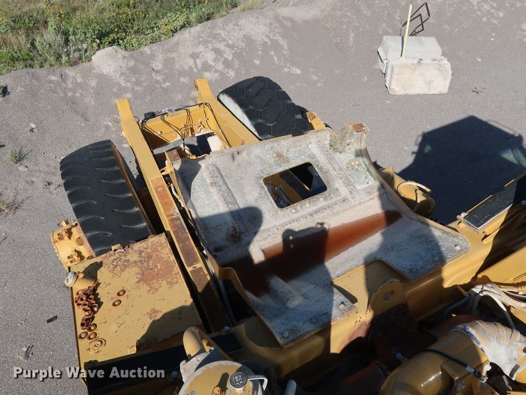 image for item DG7026 1999 Caterpillar 775D haul truck