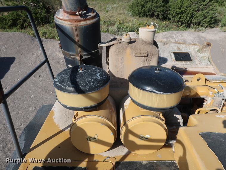 image for item DG7026 1999 Caterpillar 775D haul truck