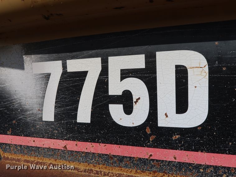 image for item DG7026 1999 Caterpillar 775D haul truck