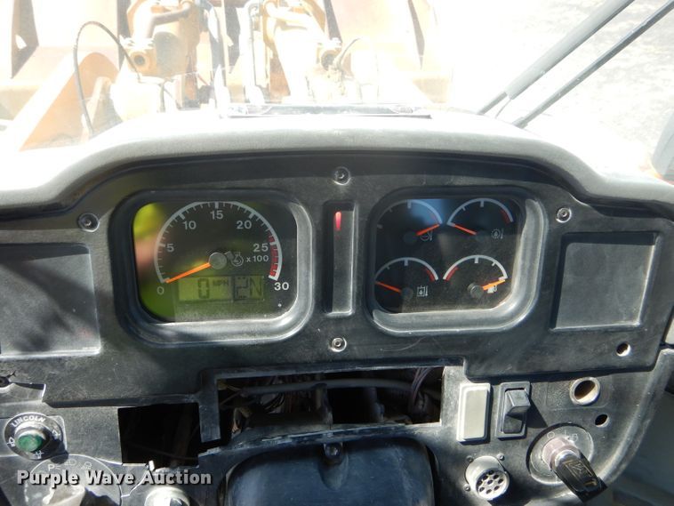 image for item DG7030 2003 Caterpillar 980G Series II wheel loader