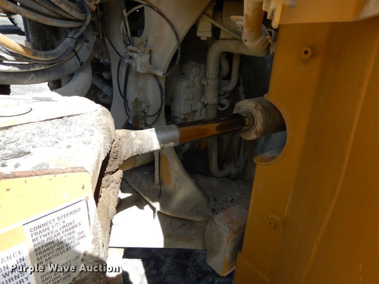 image for item DG7030 2003 Caterpillar 980G Series II wheel loader