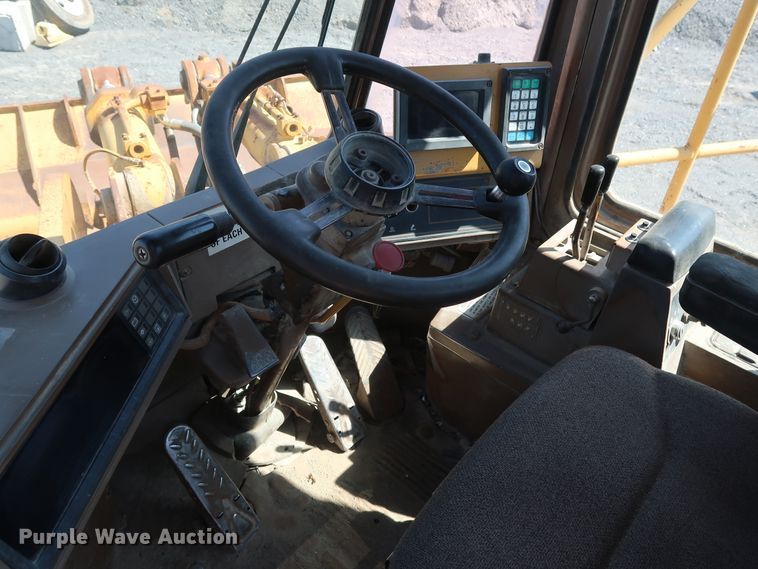 image for item DG7031 1993 Caterpillar 980F wheel loader