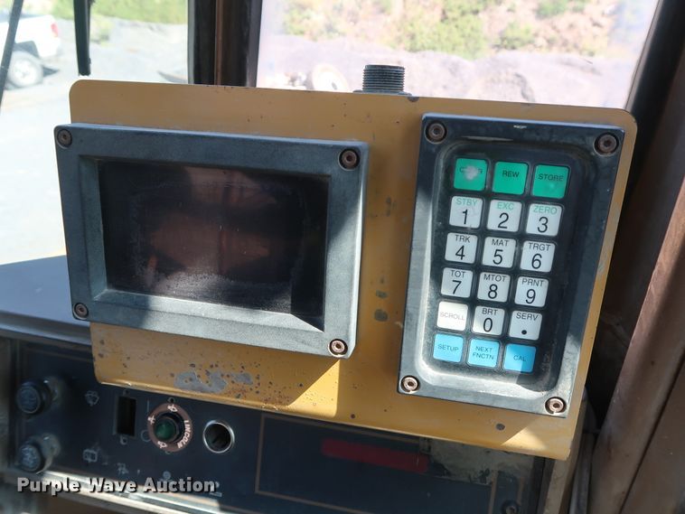 image for item DG7031 1993 Caterpillar 980F wheel loader