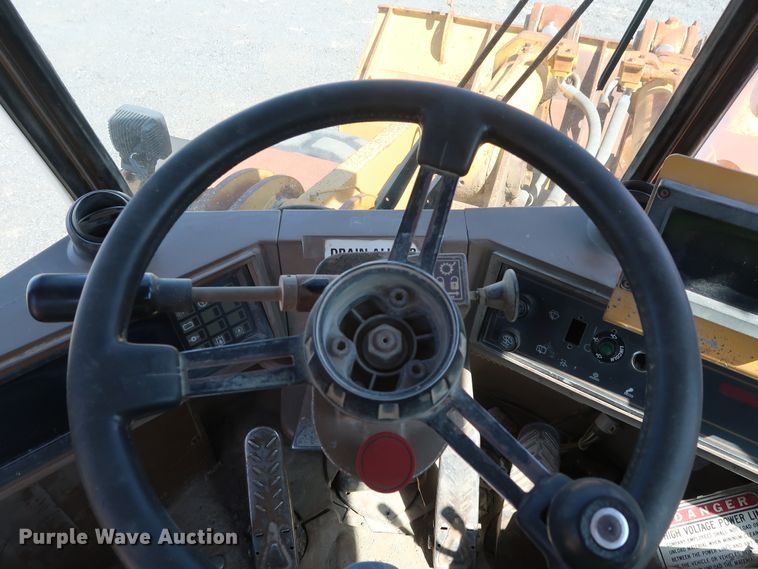image for item DG7031 1993 Caterpillar 980F wheel loader