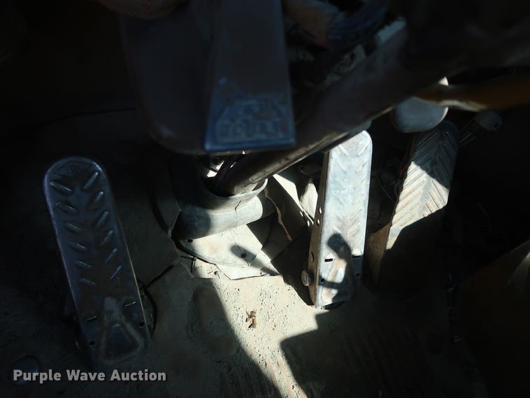 image for item DG7031 1993 Caterpillar 980F wheel loader