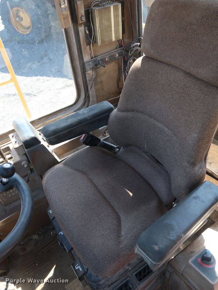 image for item DG7031 1993 Caterpillar 980F wheel loader