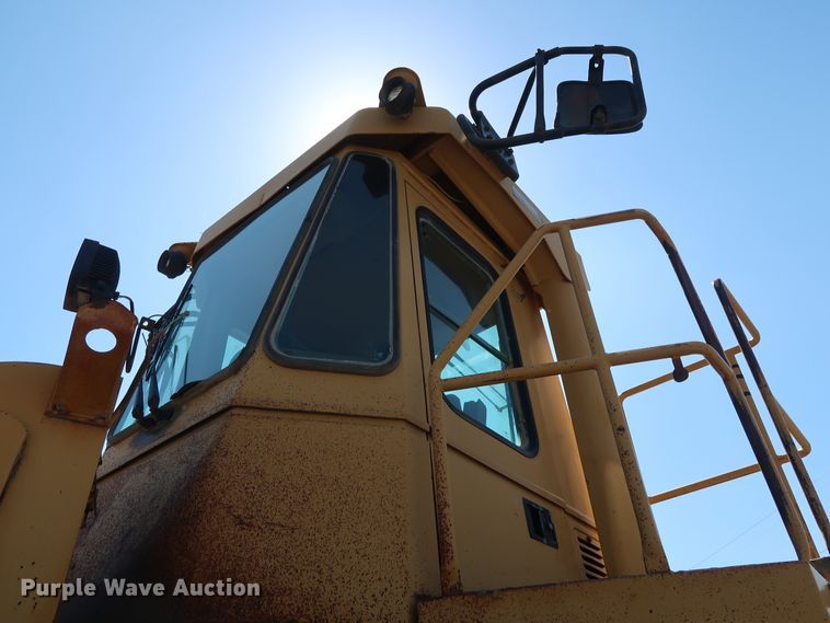 image for item DG7031 1993 Caterpillar 980F wheel loader