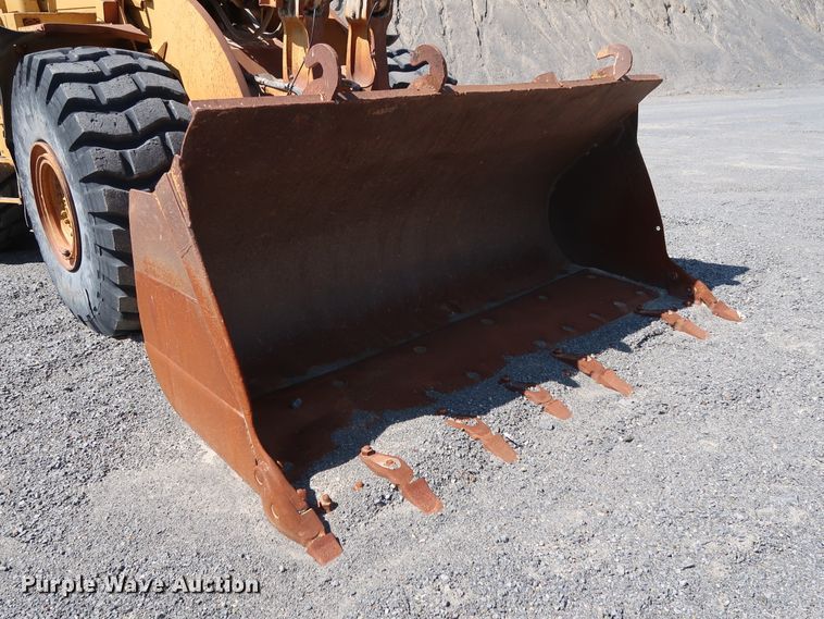 image for item DG7031 1993 Caterpillar 980F wheel loader