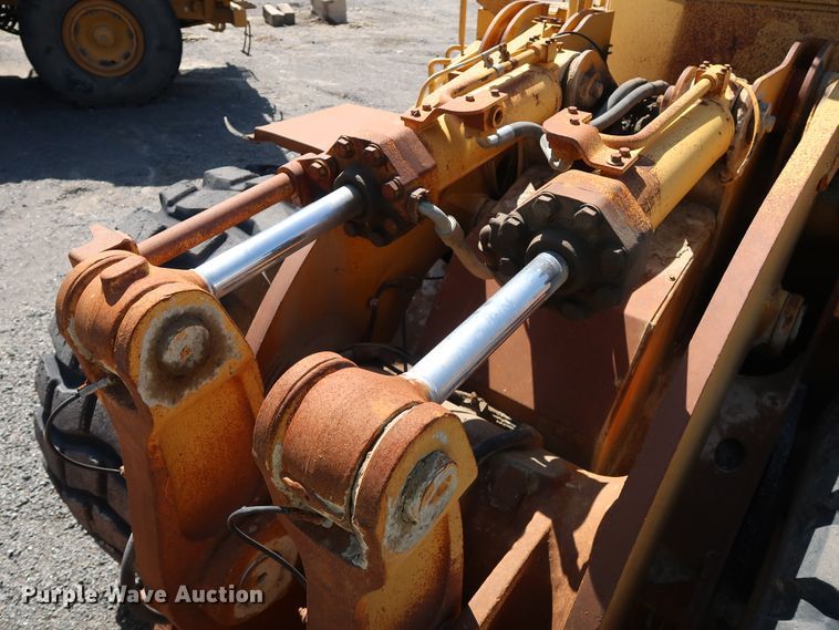 image for item DG7031 1993 Caterpillar 980F wheel loader