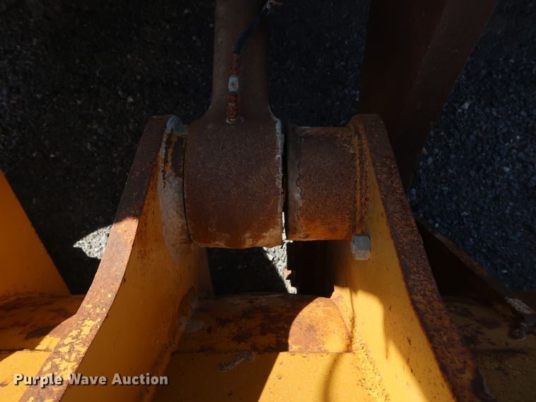 image for item DG7031 1993 Caterpillar 980F wheel loader