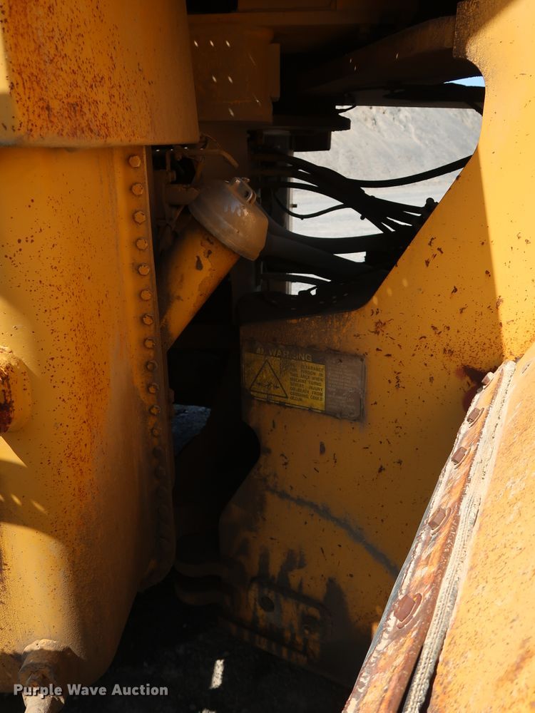 image for item DG7031 1993 Caterpillar 980F wheel loader