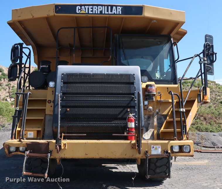 image for item DG7032 2007 Caterpillar 775F haul truck