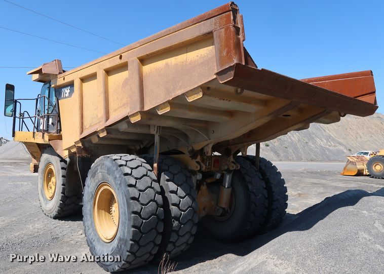 image for item DG7032 2007 Caterpillar 775F haul truck