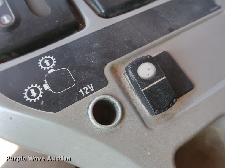 image for item DG7032 2007 Caterpillar 775F haul truck