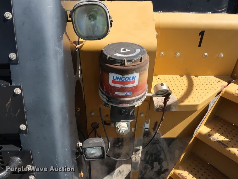 image for item DG7032 2007 Caterpillar 775F haul truck