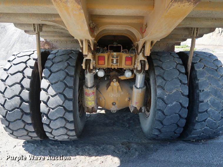 image for item DG7032 2007 Caterpillar 775F haul truck