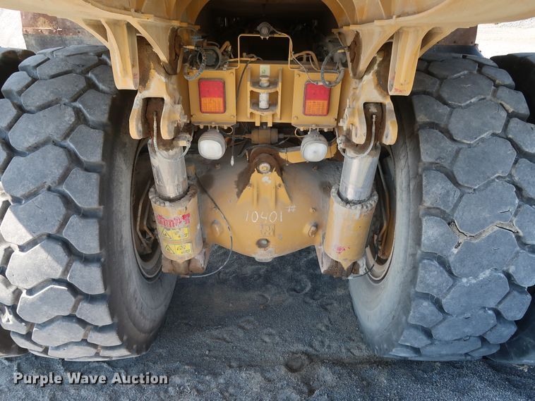 image for item DG7032 2007 Caterpillar 775F haul truck