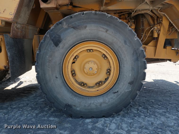 image for item DG7032 2007 Caterpillar 775F haul truck