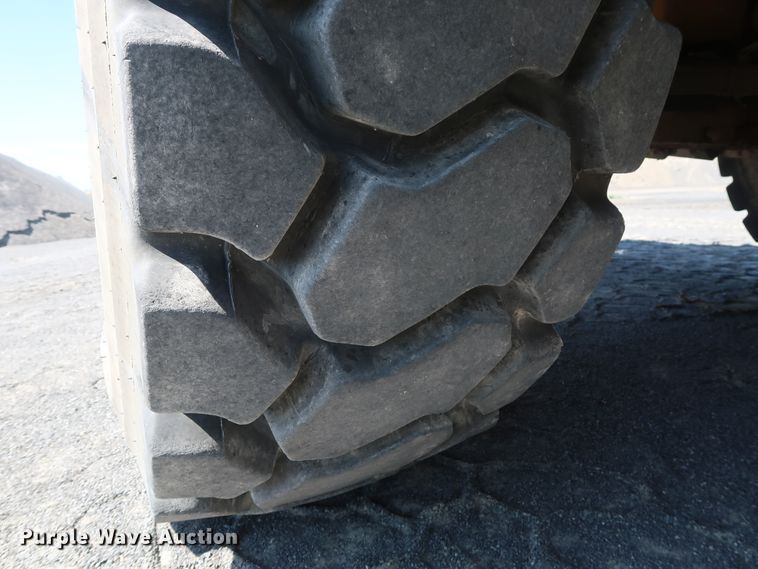 image for item DG7032 2007 Caterpillar 775F haul truck