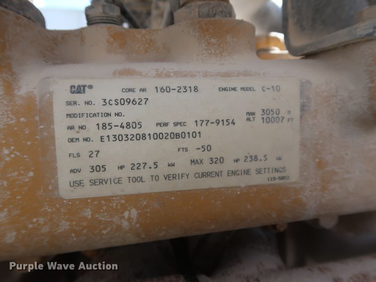 image for item DG7034 2000 Kenworth W900 truck cab and chassis