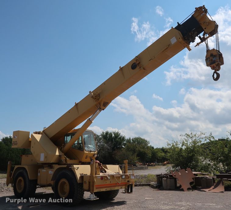 image for item DG7035 1999 Grove RT500D crane