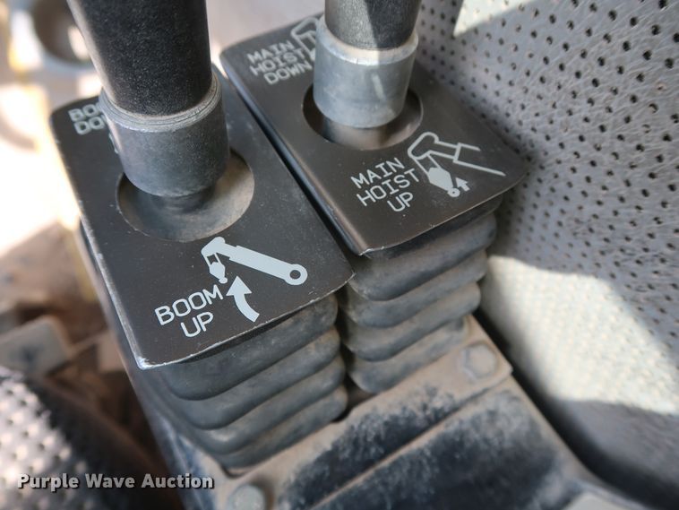 image for item DG7035 1999 Grove RT500D crane