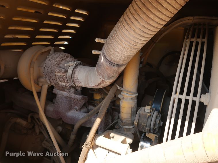 image for item DG7035 1999 Grove RT500D crane