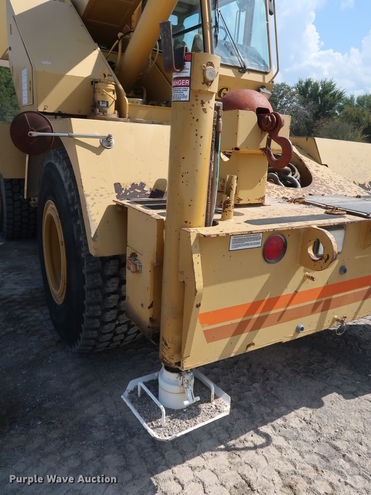 image for item DG7035 1999 Grove RT500D crane