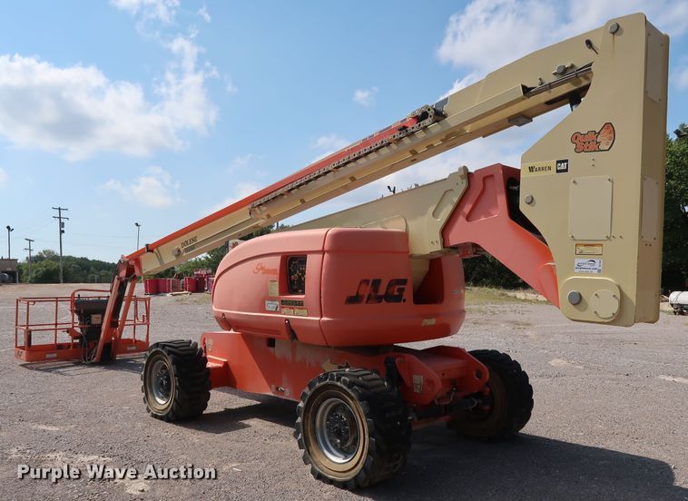 image for item DG7036 2010 JLG 800AJ boom lift