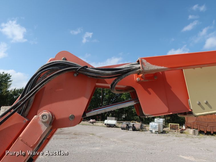image for item DG7036 2010 JLG 800AJ boom lift