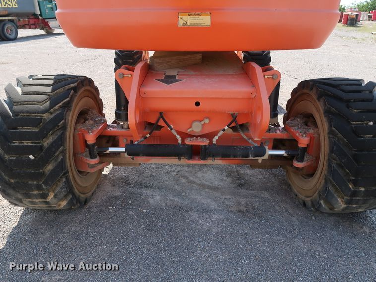 image for item DG7036 2010 JLG 800AJ boom lift
